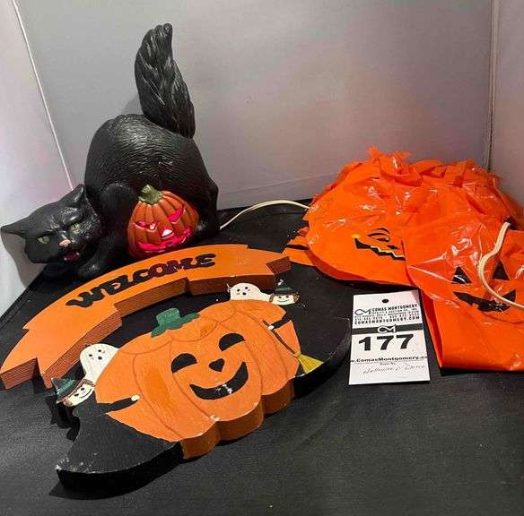 Halloween Décor - Welcome Sign, Black Cat , Pumpkin Bags image