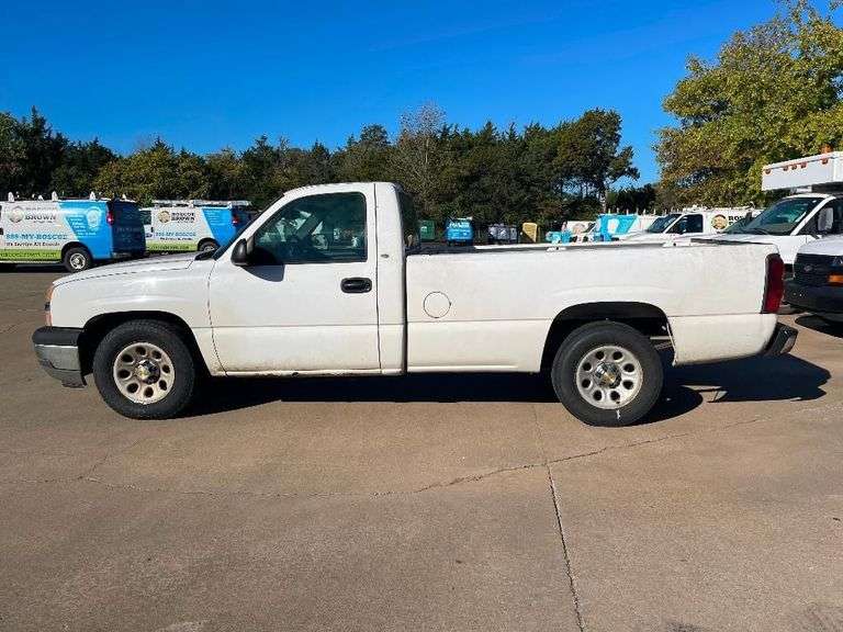 2005 Chevrolet 1500 Pickup Truck - 283,619+/- Miles image