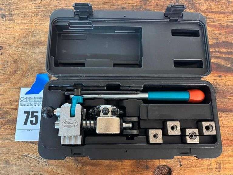 Eastwood 45 Degree Flaring Tool Kit image