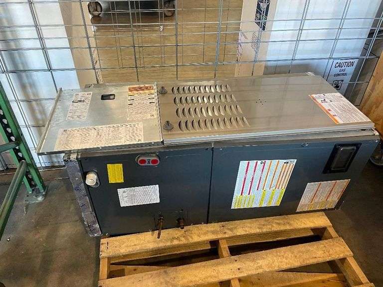 Carrier 58TP0B070V171116 Gas Furnace image