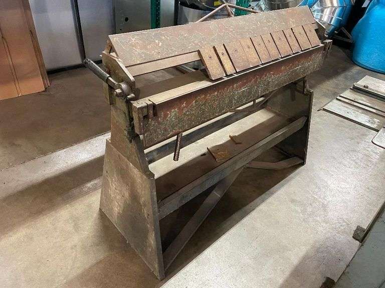 Metal Sheet Bending Brake image