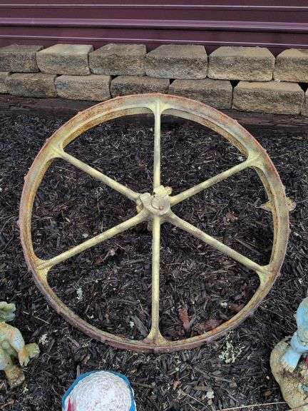 31.5" Wagon Wheel image