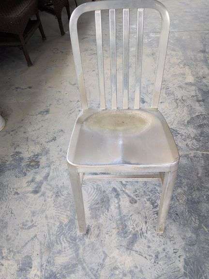 Light Weight Metal Chair image