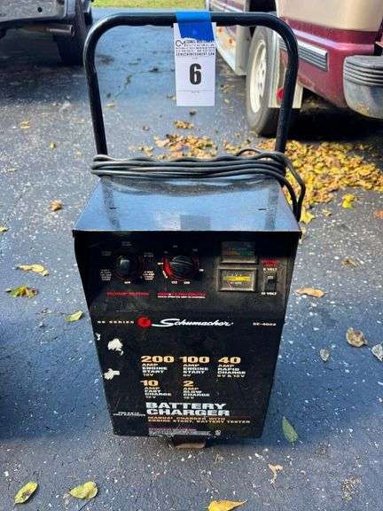Schumacher SE-4022 200 Amp Battery Charger image
