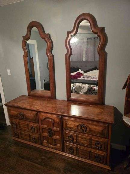 Dresser - 70 W. 18 1/2 D. 31 1/2 H with Mirrors 86 H. image