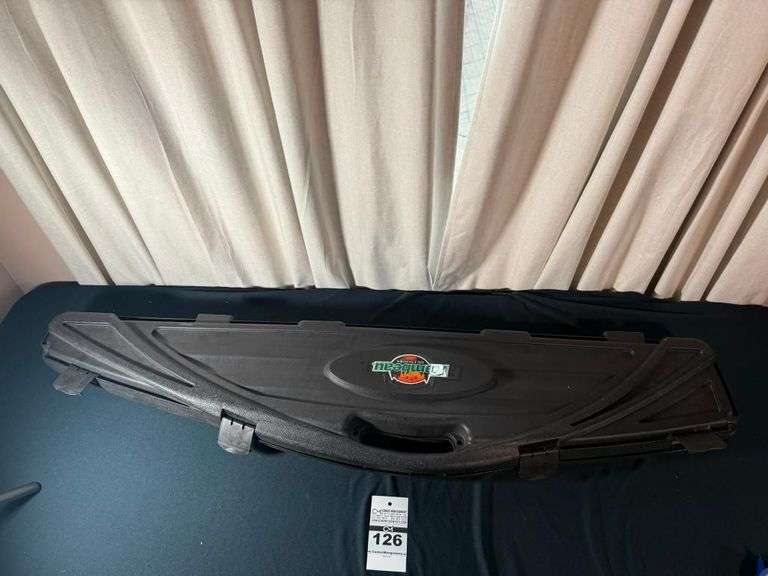 Plano Bow Guard SE Bow Case image