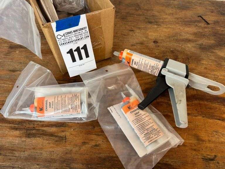 Kent Automotive Channel Grip P10633 Adhesive with Applicator image