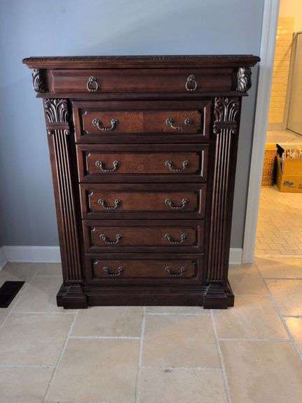 Chest 44" x 20" x 57" Tall image