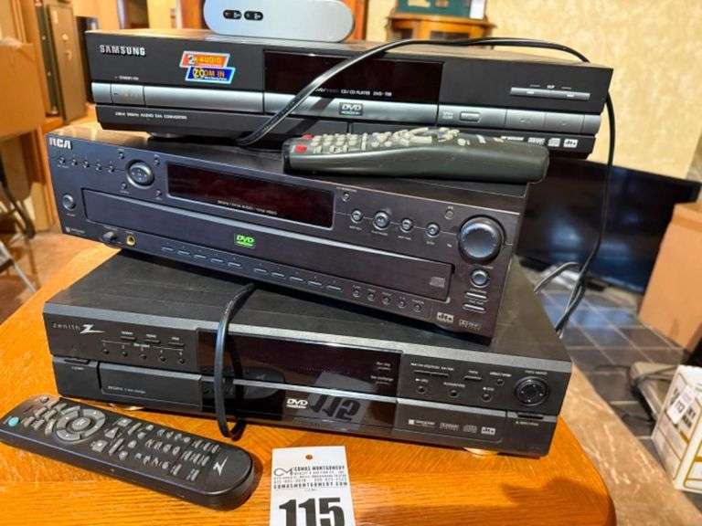 DVD Players and Stereo image