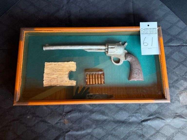 Shadow Box Gun Art image