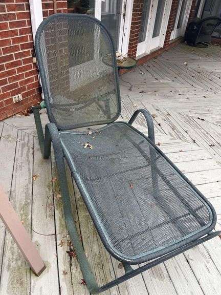 Grey Metal Mesh Chaise Lounge image