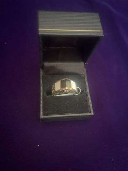 Sterling Silver Black Onyx and Mother of Pearl Ring image