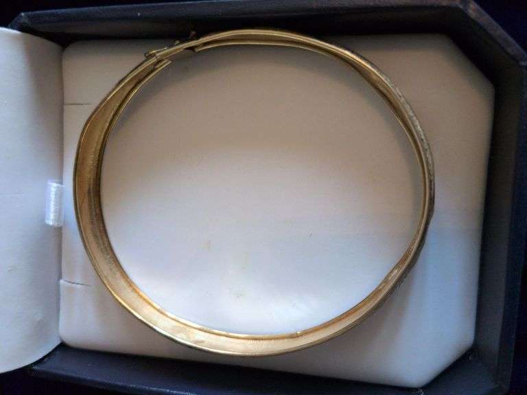 Gold Bracelet image