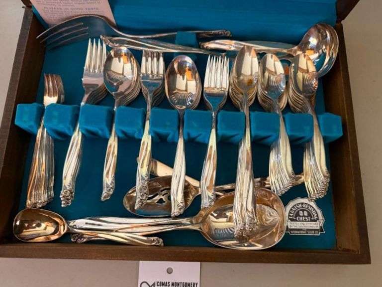 Wm Roger’s & Son Silver Plate Flatware image