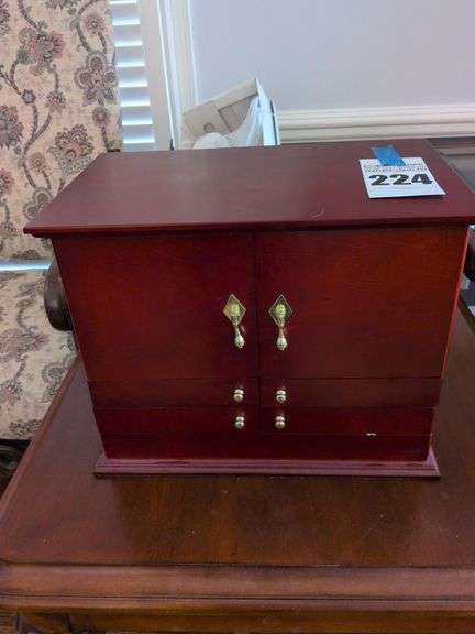 Cherry Jewelry Box image