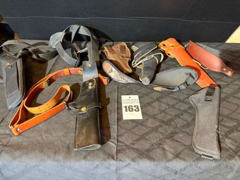 Leather and Synthetic Pistol Holsters and Gun Slings image