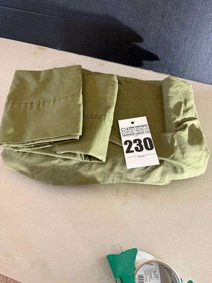 Green, Queen Sheet Set image