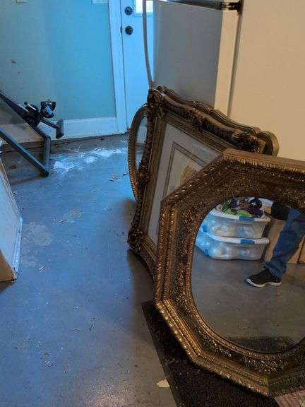 2 Mirrors and a Picture 29 x 33 image