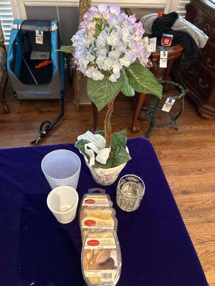 Potted Faux Hydrangea, Wax Melts, Candle Holder and Flower Pots image