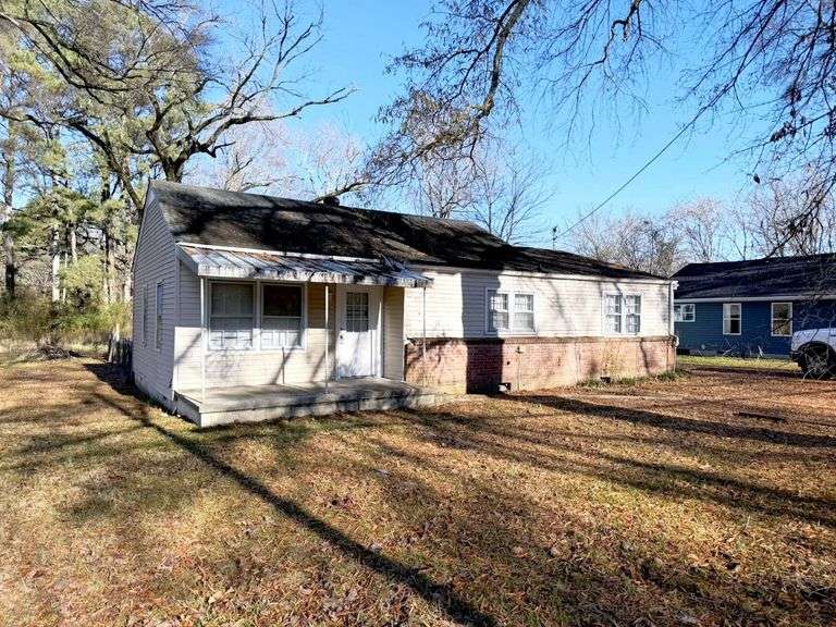 REAL ESTATE: 1701 E. Lincoln St, Tullahoma, TN image