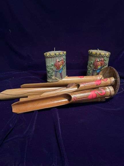 2 Parrot Candles and Coconut Wind Chime image