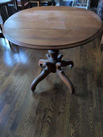 33" Round Drop Leaf Table with Rollers image