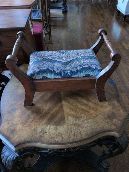 Footstool 17.5 x 10 image