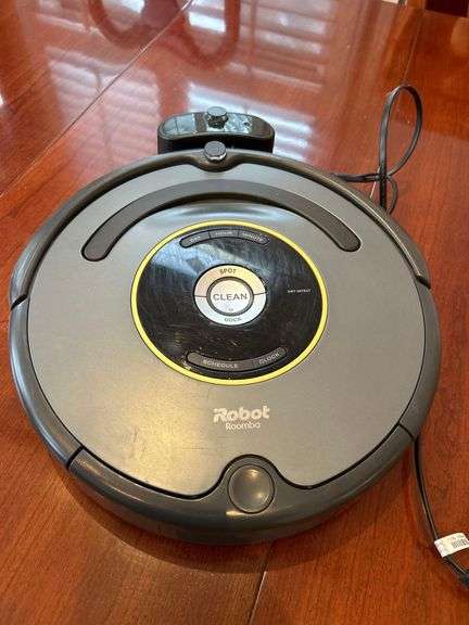 Roomba Robot Vacuum and Base- Used image