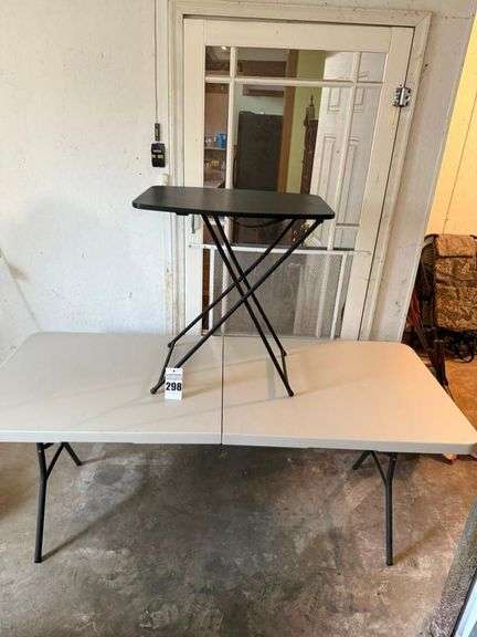 Lifetime 6’ Folding Table & Folding Tray image