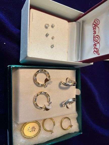 Assorted Earrings image