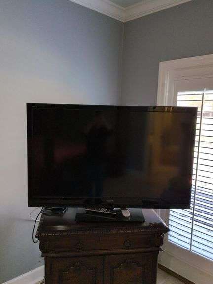 52 " Flat Screen Sony TV With Remote image
