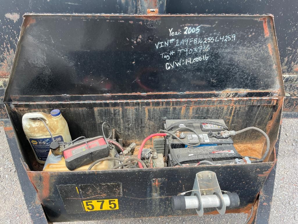 Lot image 10