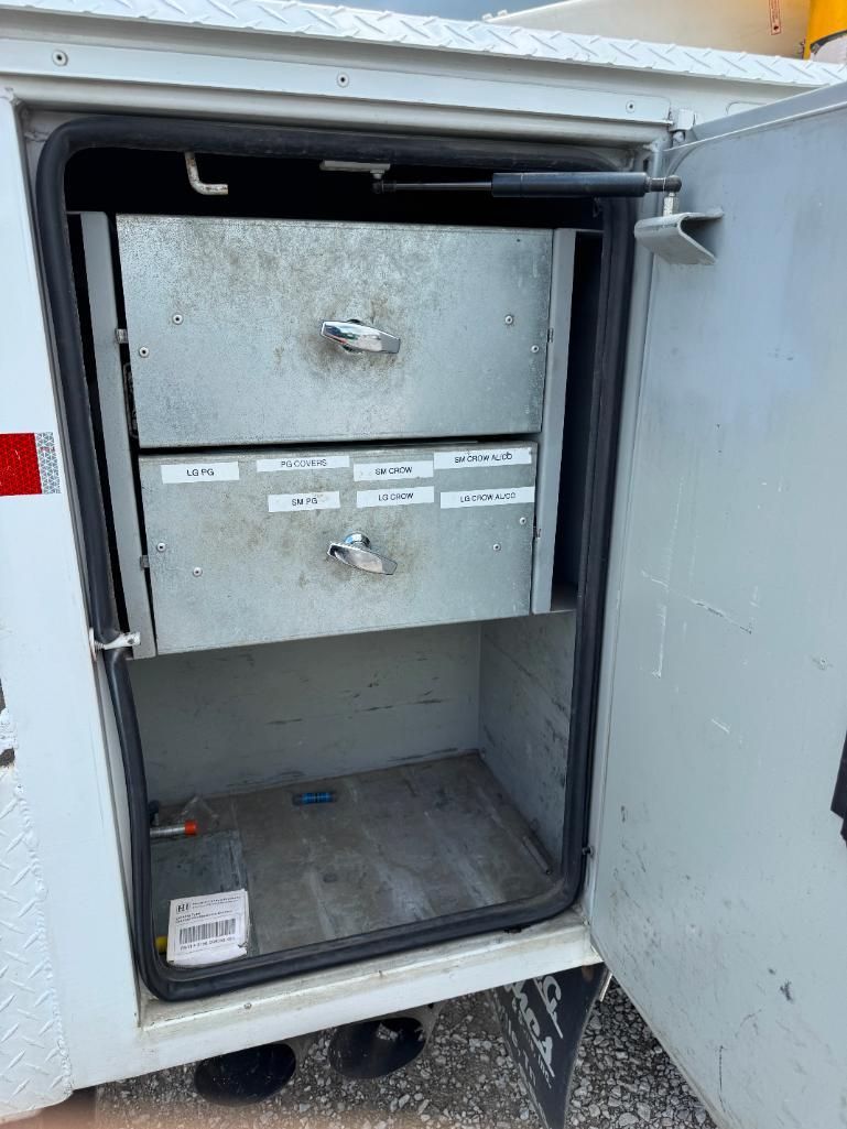 Lot image 10