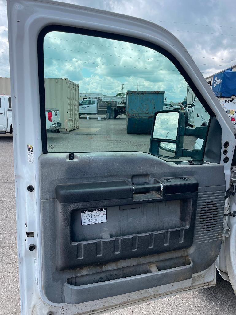 Lot image 12