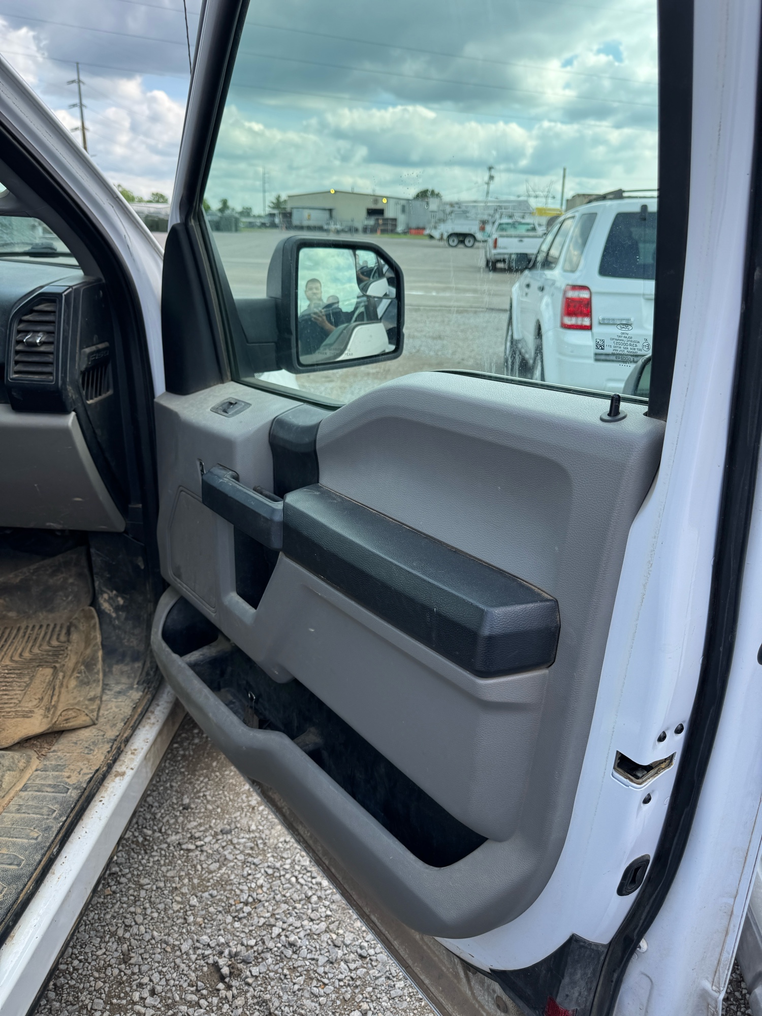 Lot image 12