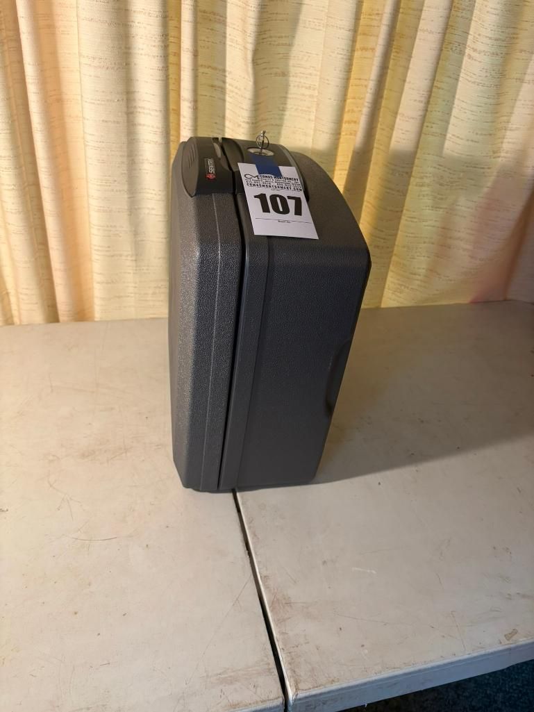 Lot image 1