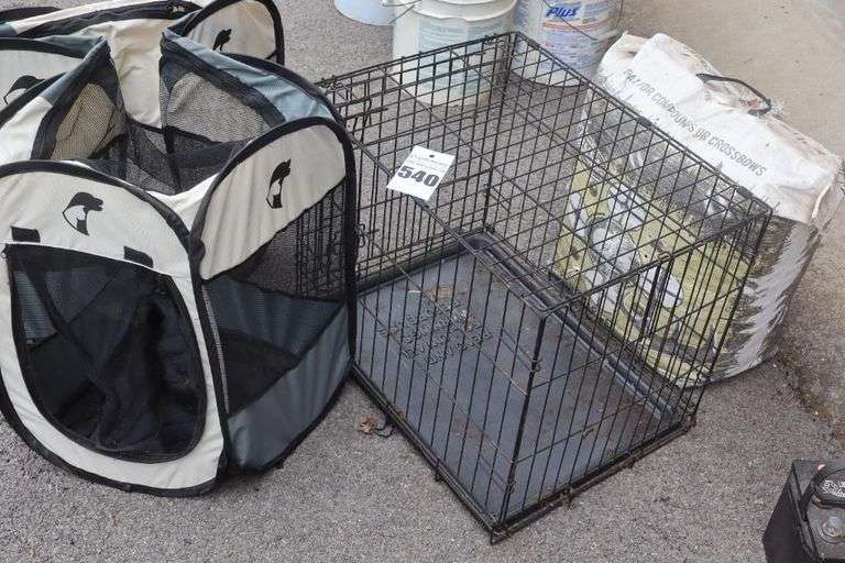 Folding Dog Kennel (20"x18"x23"), Dog Play screen & Bow Target