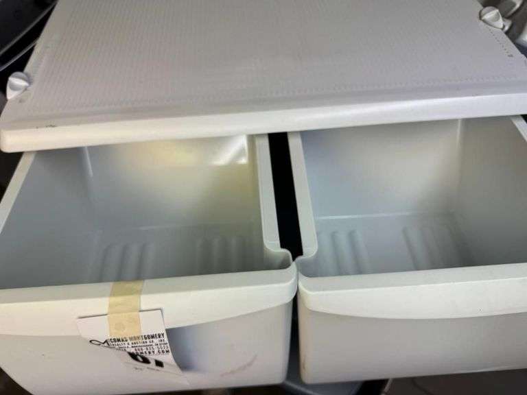 Refrigerator Drawer Insert