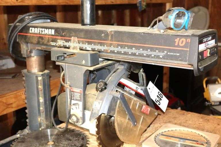 Craftsman 2.5 HP 10" Table Saw    **Buyer Bring Help to Move