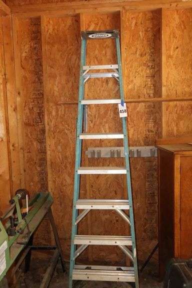 Werner 8 Foot Fiberglass Ladder image