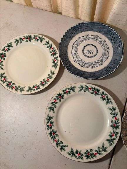 Decorative Plates and Bowls