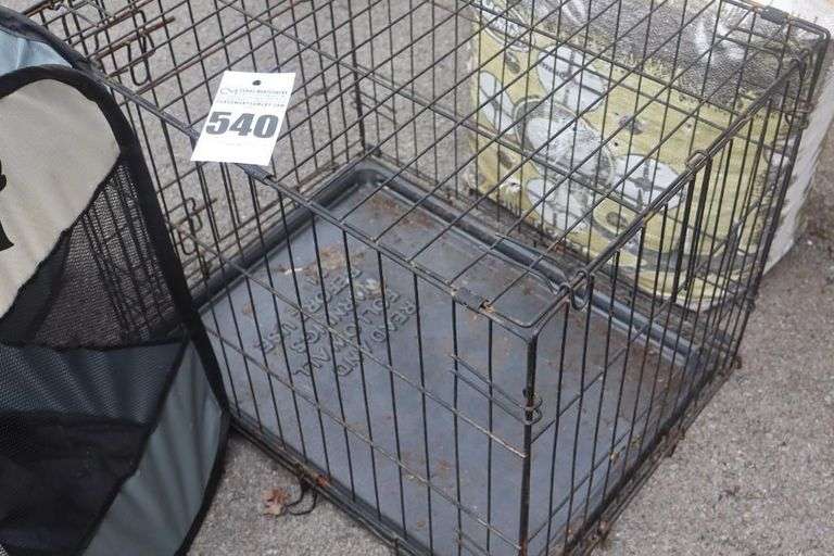 Folding Dog Kennel (20"x18"x23"), Dog Play screen & Bow Target