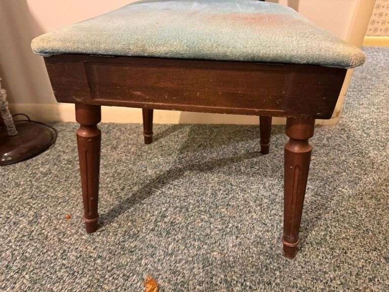 Mid Century Modern Vintage Style Valet Butlers Chair