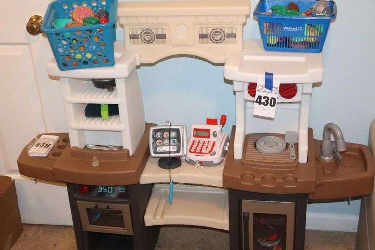 Large Plastic Kitchen Playset with variety of Play Food Items