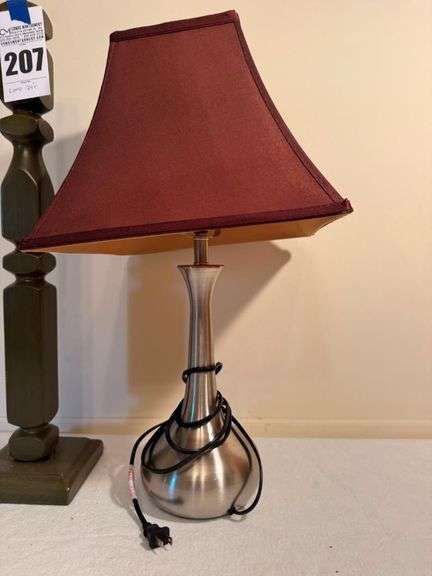 Lot of 2 Table Lamps