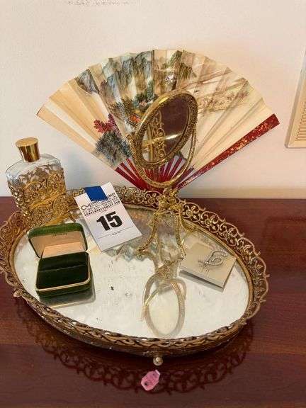 Decorative Vanity Set with Accessories