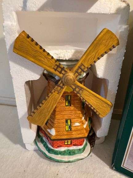 Dickens Collectables Victorian Series Windmill House 1997