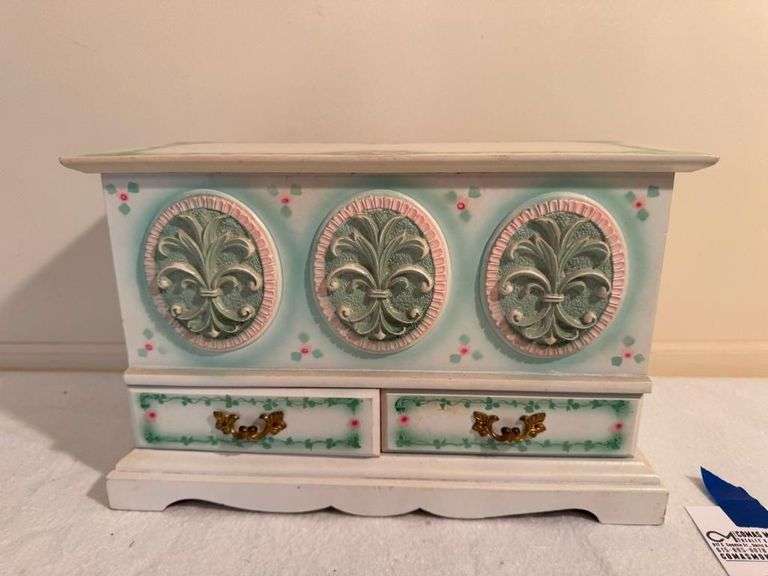 Floral Design Jewelry Music Box