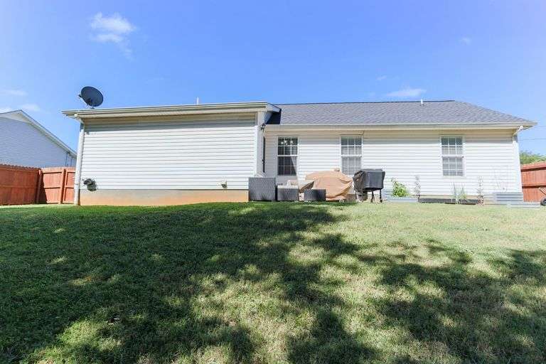 REAL ESTATE: 1022 Sky Valley Trail, Smyrna, TN - Online Only Bidding