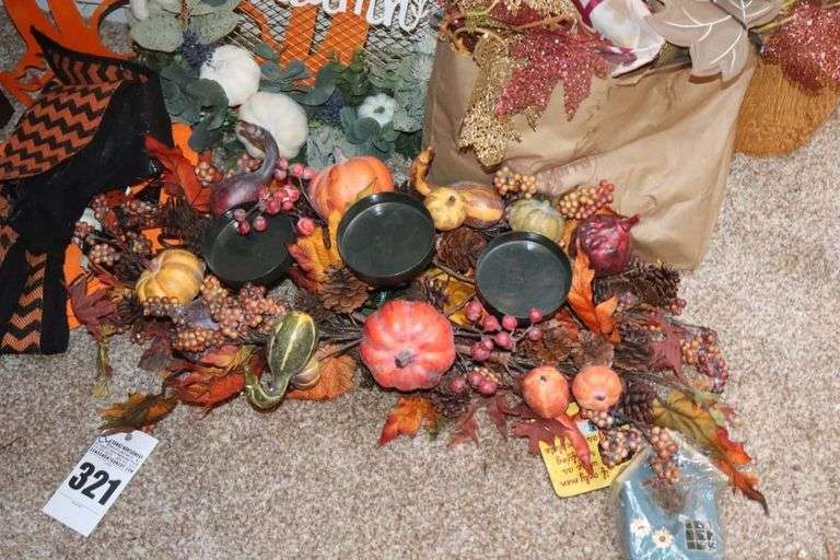 Variety of Fall Decorative Items -displays, wall décor, hangers etc.